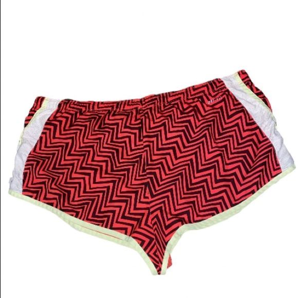 Nike dri fit shorts size L - Picture 3 of 3